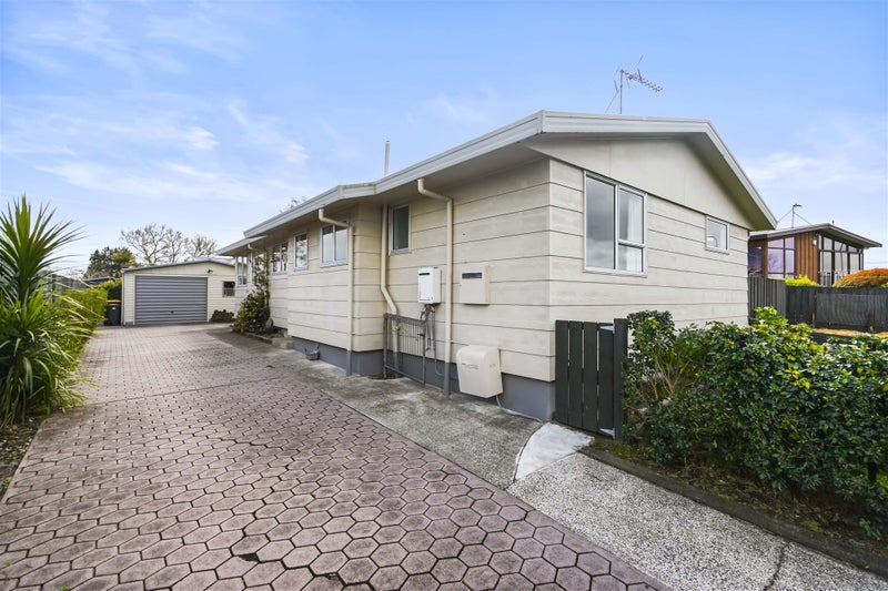 48 Sunnyside Road, Nawton, Hamilton - Carousel 2