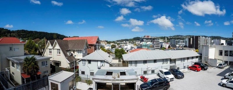 6D/8 Lipman Street, Mount Victoria, Wellington - Carousel 2