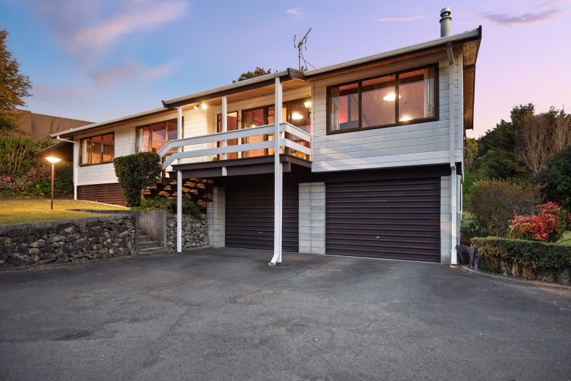 6 Langstone Street, Welcome Bay, Tauranga - Carousel 1