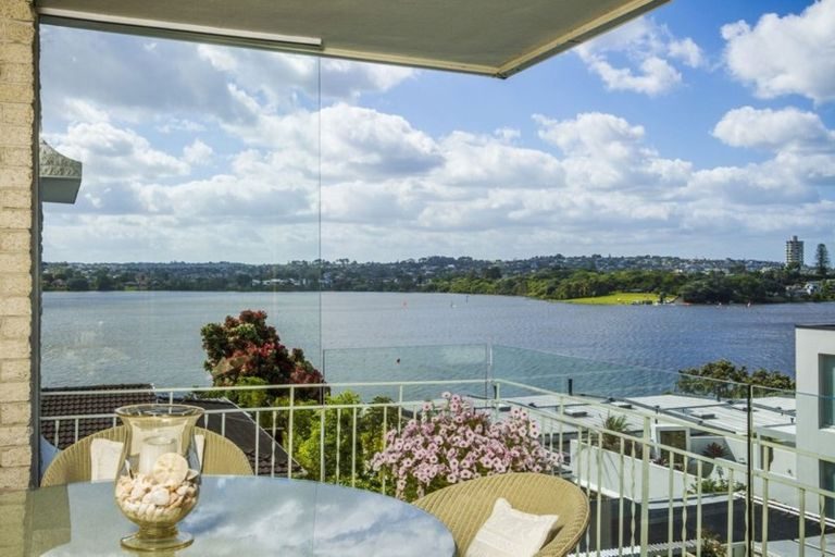 2B/6 The Promenade, Takapuna, Auckland - Carousel 1