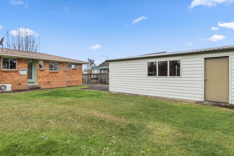 5A Kowhai Street, Hamilton Lake, Hamilton - Carousel 18