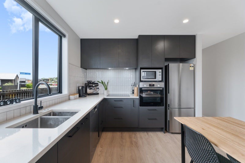 2 Kotata Lane, Poike, Tauranga - Carousel 2