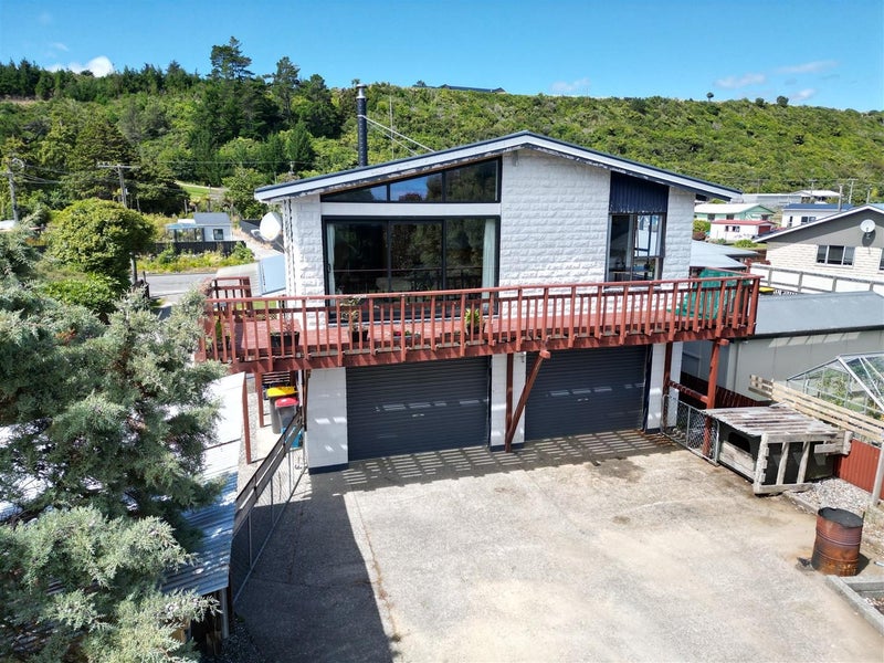 30 Ogilvie Road, Gladstone, Greymouth - Carousel 2