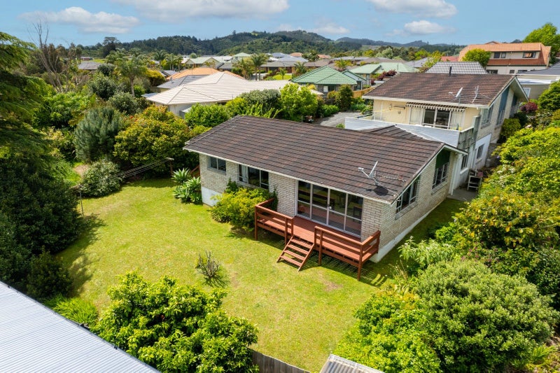 18B Bayswater Place, Onerahi, Whangarei - Carousel 1