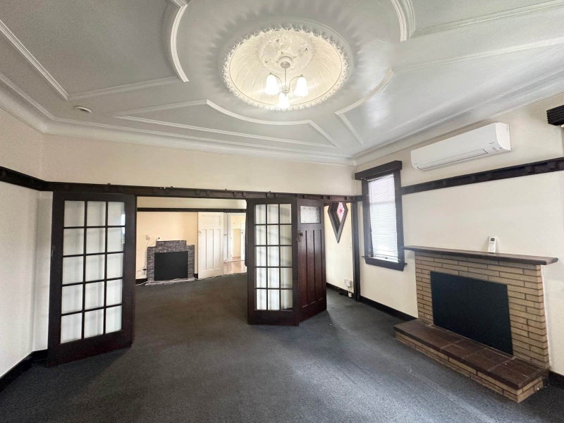 87 St Lukes Road, Sandringham, Auckland - Carousel 1