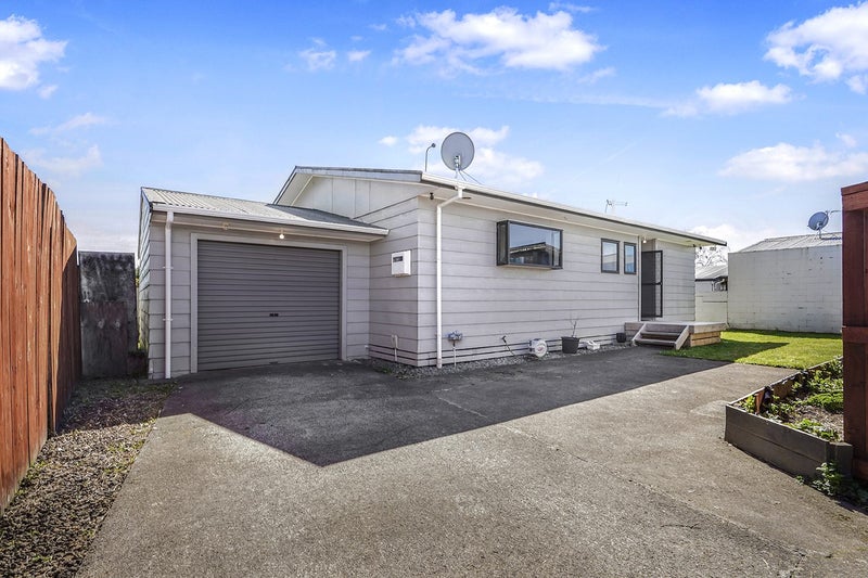 26A Paterson Street, Frankton, Hamilton - Carousel 1