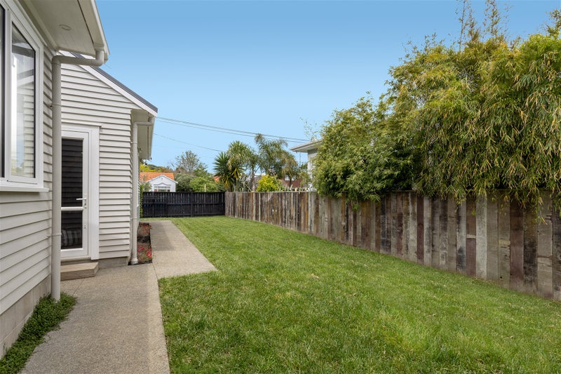 46 Cambourne Road, Sandringham, Auckland - Carousel 22