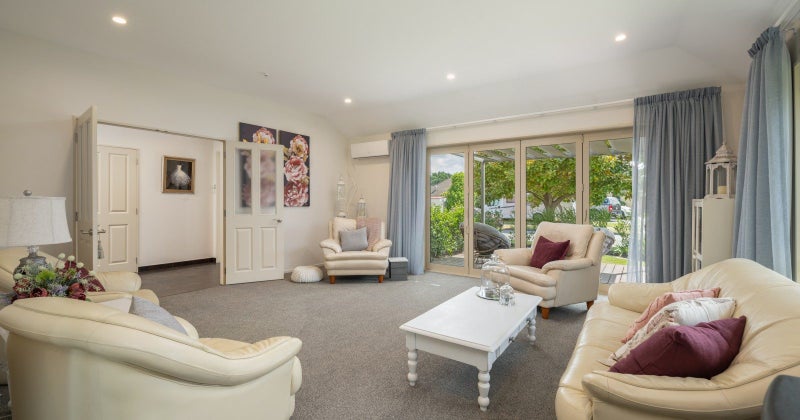 32 Magnolia Drive, Springlands, Blenheim - Carousel 2