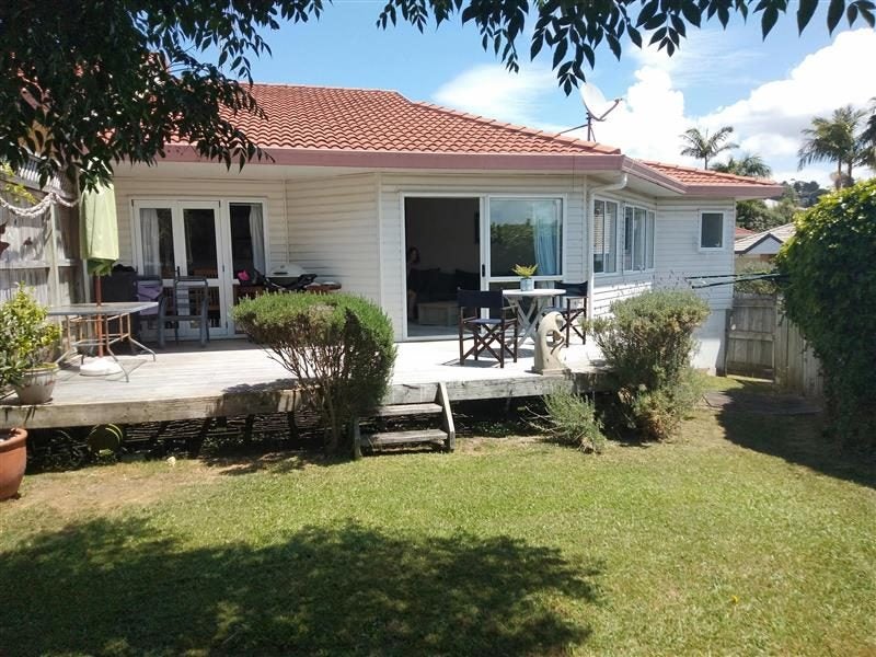 27 Palmgreen Court, Stanmore Bay, Whangaparaoa - Carousel 2