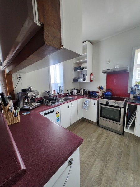 73 Kauri Street, Miramar, Wellington - Carousel 2