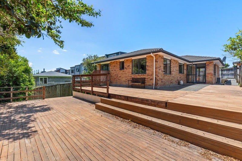 45D Brandon Road, Glen Eden, Auckland - Carousel 2
