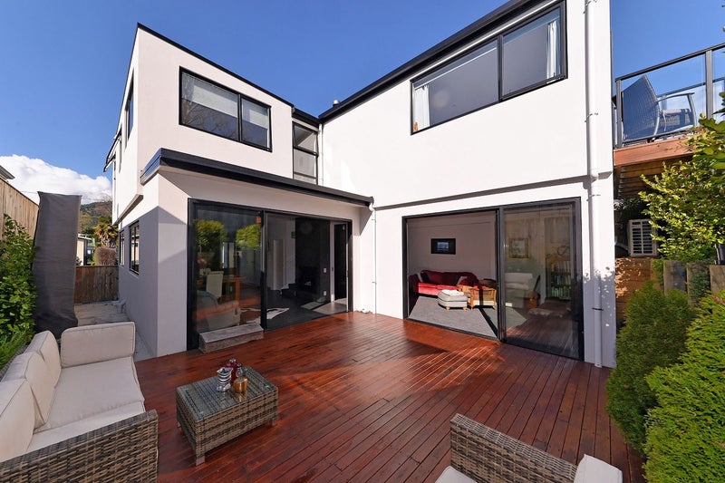 172 Collingwood Street, Nelson, Nelson - Carousel 1