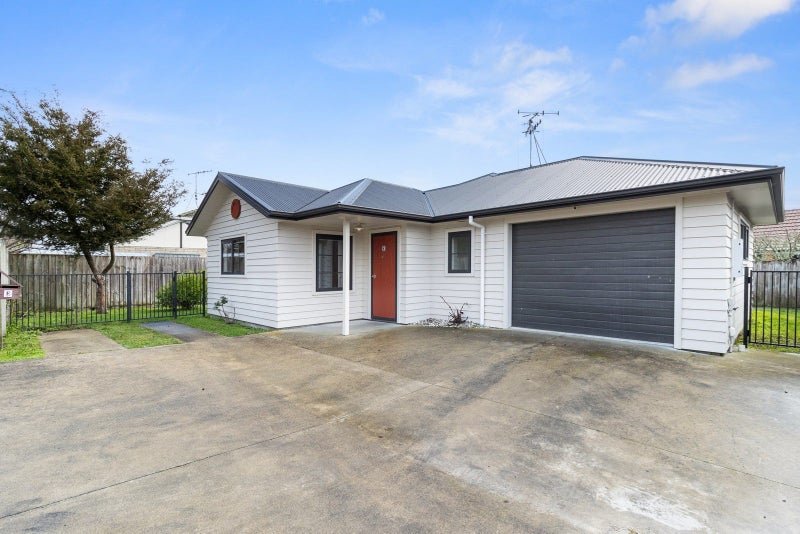 47E Nixon Street, Hamilton East, Hamilton - Carousel 1