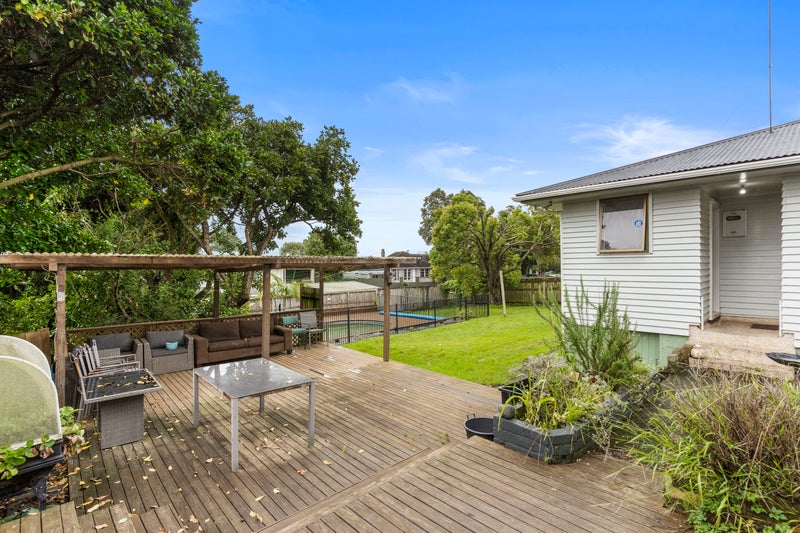 38 Bowater Place, Manurewa, Auckland - Carousel 1