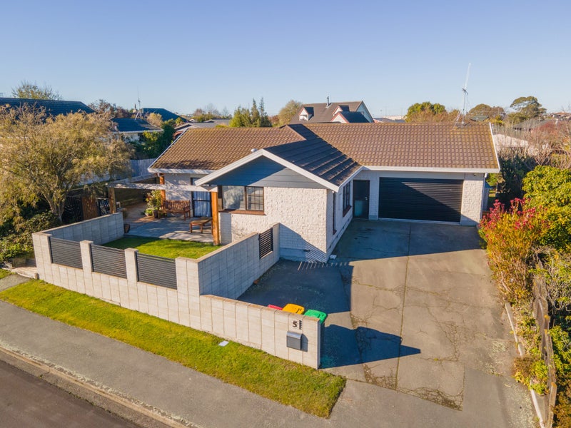 5 Orielton Place, Gleniti, Timaru - Carousel 1