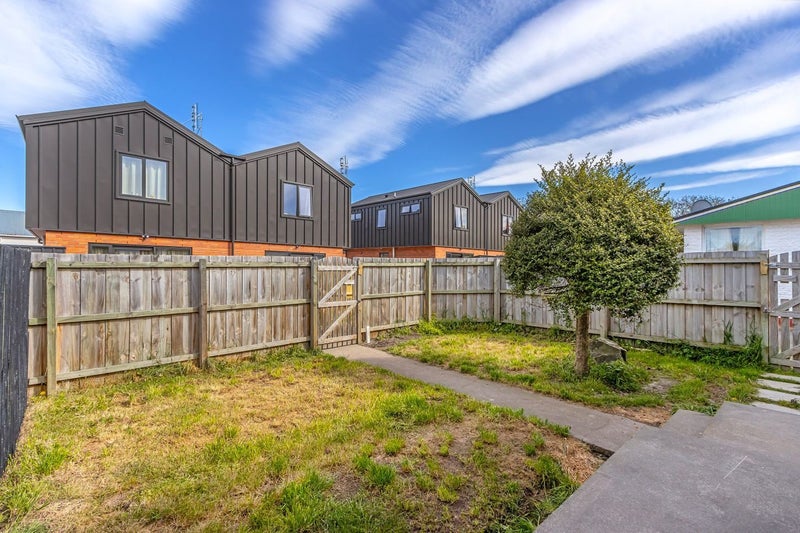 2/497 Gloucester Street, Linwood, Christchurch - Carousel 12