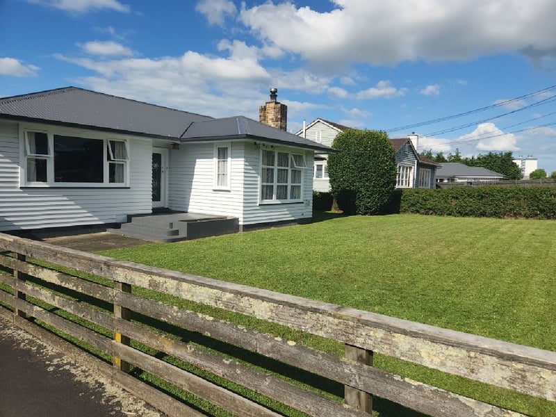 2012 Alexandra Street, Te Awamutu, Te Awamutu - Carousel 2