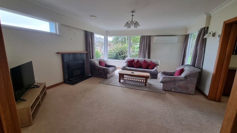 1 Kohima Drive, Khandallah, Wellington - Carousel 2