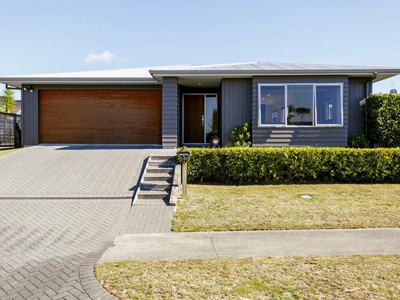 5 March Brown Place, Nukuhau, Taupo - Carousel 1