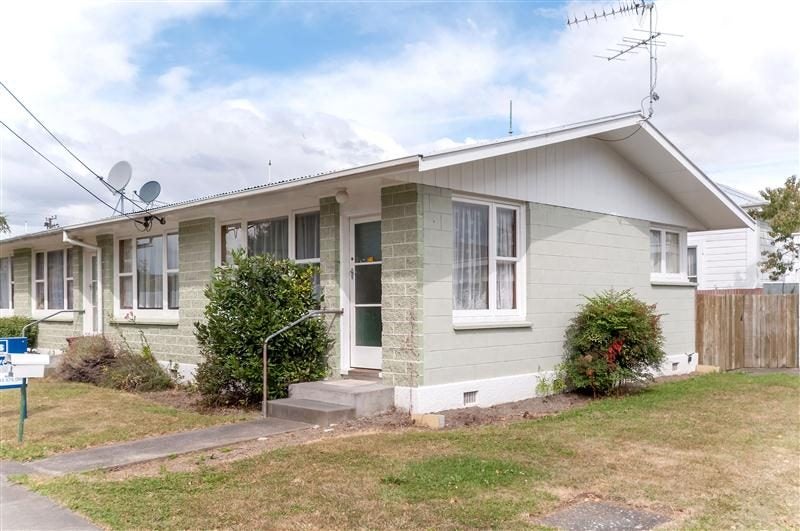 1/1 Ward Street, Springlands, Blenheim - Carousel 7