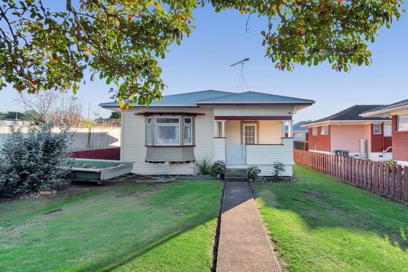 53 Kingsway avenue, Sandringham, Auckland - Carousel 2