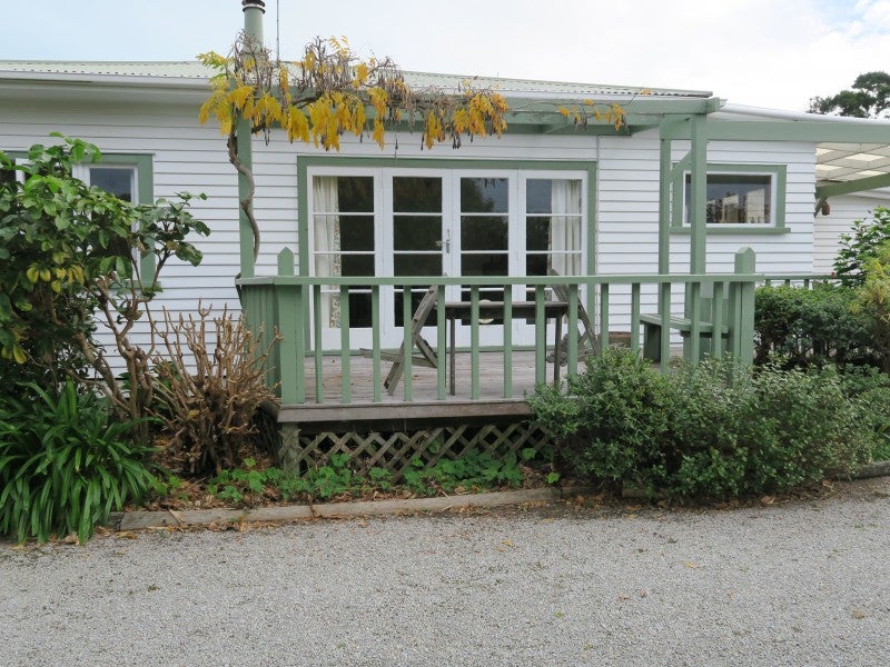 37 Lloyd George Road, Wainui, Gisborne - Carousel 13