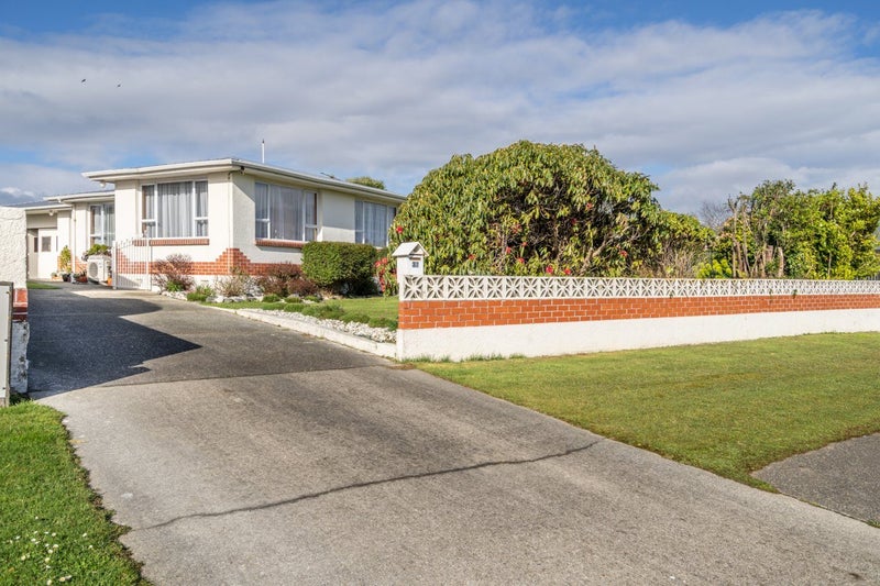 37 White Street, Newfield, Invercargill - Carousel 1