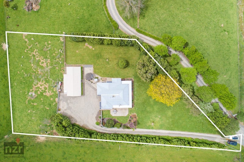 1807 Kimbolton Road, Kiwitea, Feilding - Carousel 19