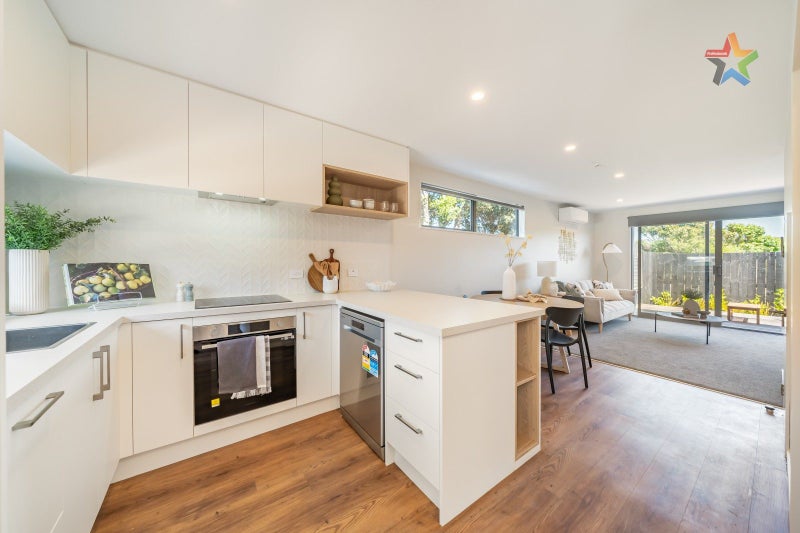 14/15 Awamutu Grove, Waiwhetu, Lower Hutt - Carousel 2