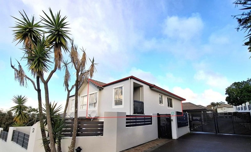 3/57 Gladstone Road, Northcote, Auckland - Carousel 1