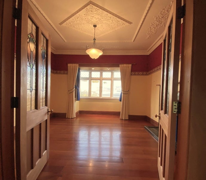 9 St Ronans Avenue, Waterloo, Lower Hutt - Carousel 2