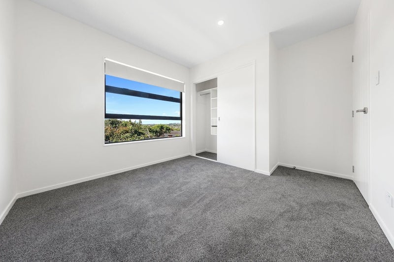 89 Reeves Road, Pakuranga, Auckland - Carousel 27