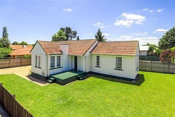 45 Boundary Road, Claudelands, Hamilton - Carousel 1