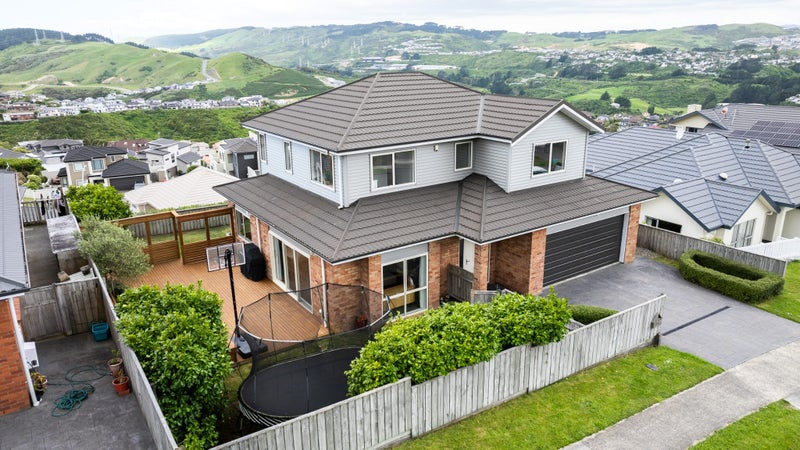 51 Erlestoke Crescent, Churton Park, Wellington - Carousel 2
