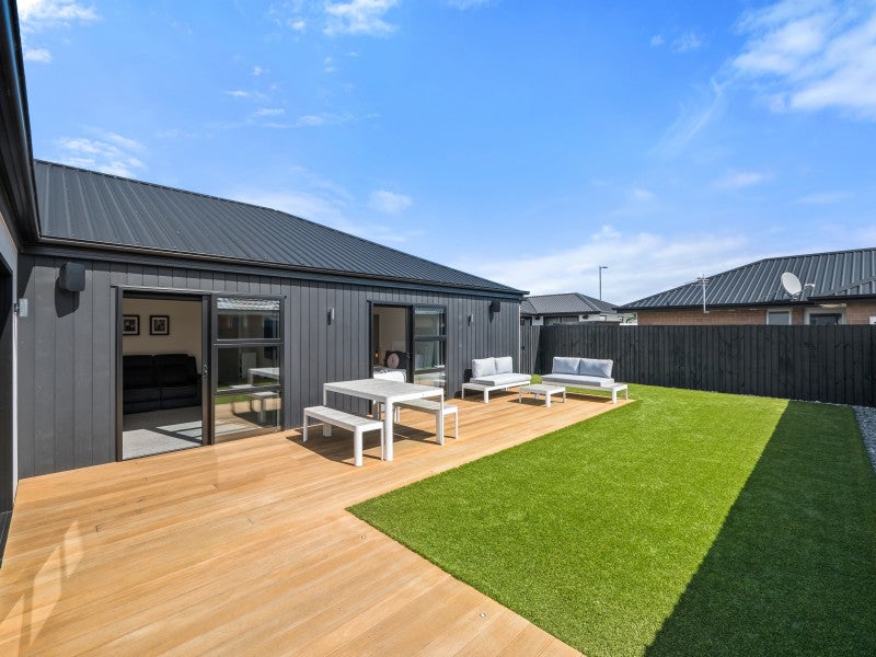 56 Prestons Park Drive, Marshland, Christchurch - Carousel 26