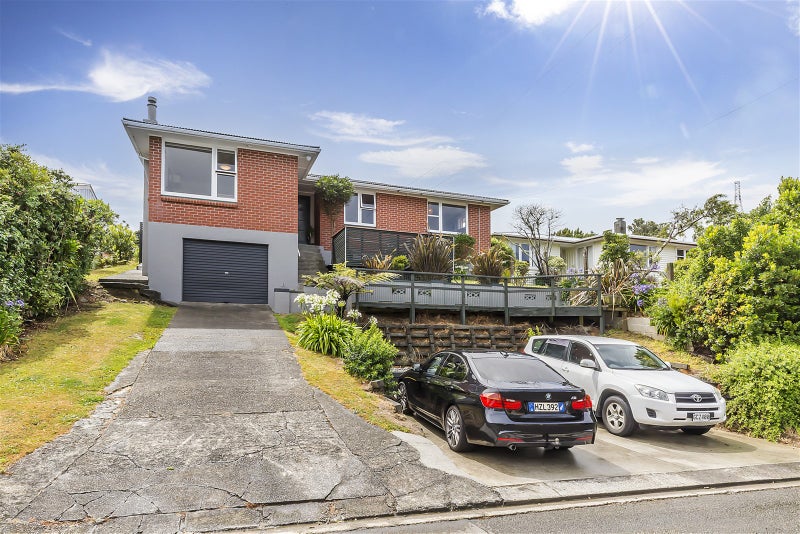 8 Dunmail Way, Newlands, Wellington - Carousel 1