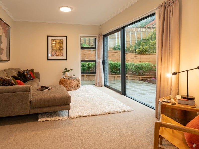 16/22 Booth Street, Miramar, Wellington - Carousel 2