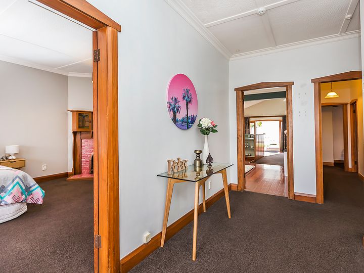 14 Devonshire Road, Miramar, Wellington - Carousel 2