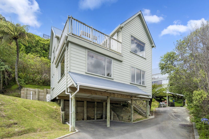 32 Cheshire Street, Wilton, Wellington - Carousel 1