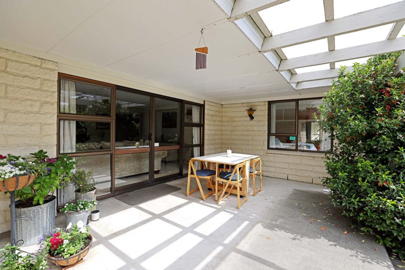 63 Catherwood Close, ALLENTON, ASHBURTON - Carousel 50