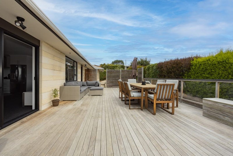 15 Argyle Street, Weston, Oamaru - Carousel 1