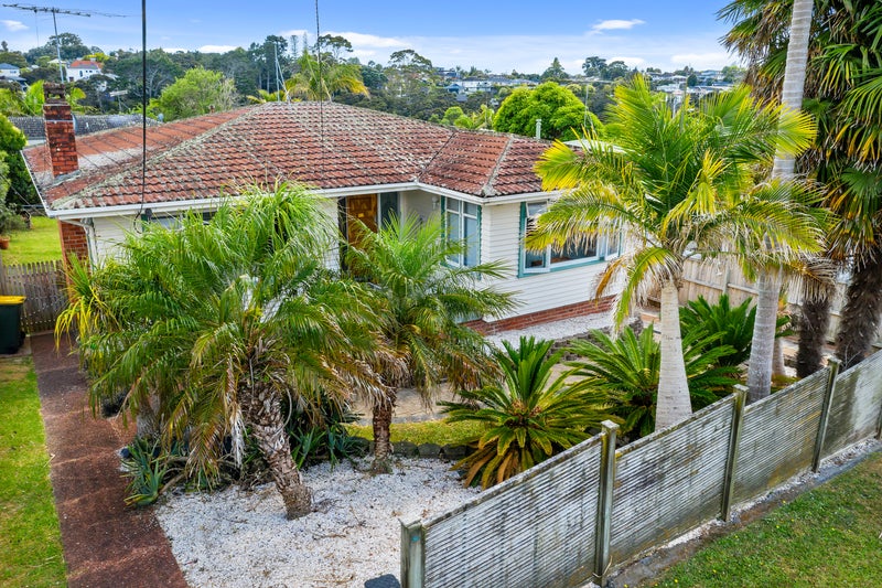 74 Gladstone Road, Northcote, Auckland - Carousel 2