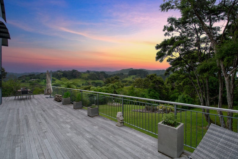 81 Stoney Creek Drive, Henderson - Carousel 31