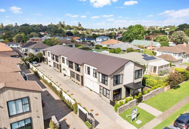28F Fernleigh Avenue, Royal Oak, Auckland - Carousel 17