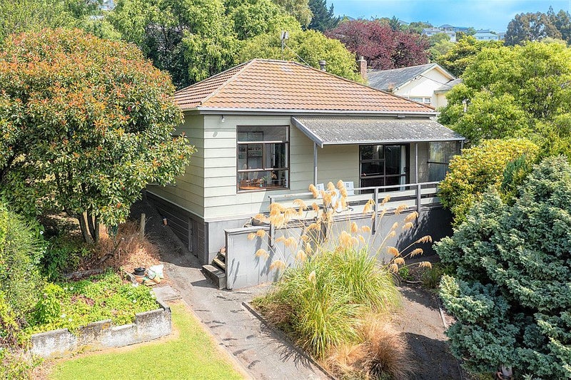 419 South Road, Caversham, Dunedin - Carousel 1