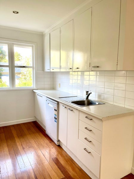 40B Cockburn Street, Grey Lynn, Auckland - Carousel 2