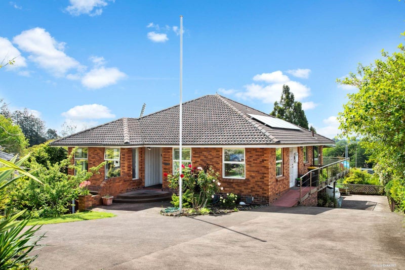 16 East Street, Pukekohe, Pukekohe - Carousel 1
