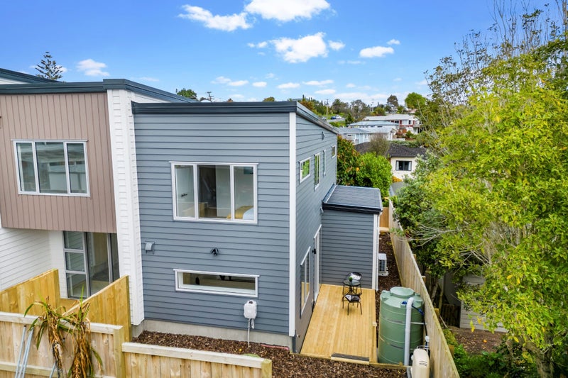 2 Sunset Road, Unsworth Heights, Auckland - Carousel 16