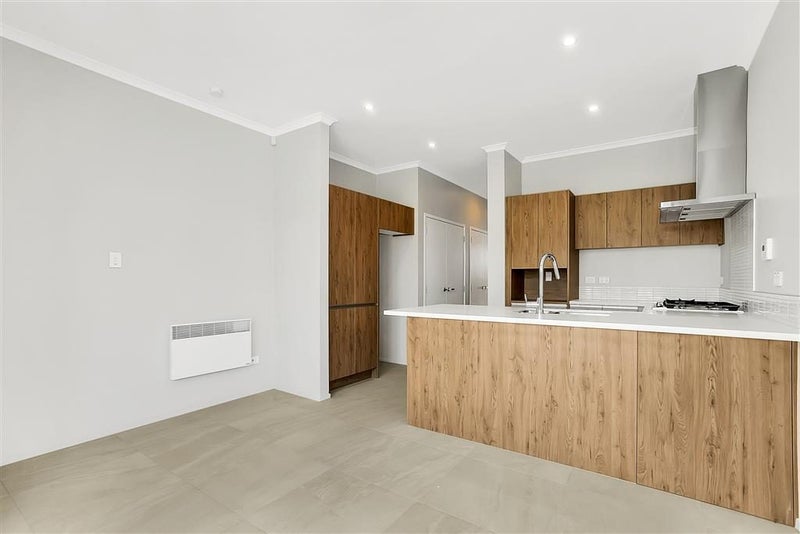 17 Pukewhero Rise, Westgate, Auckland - Carousel 2