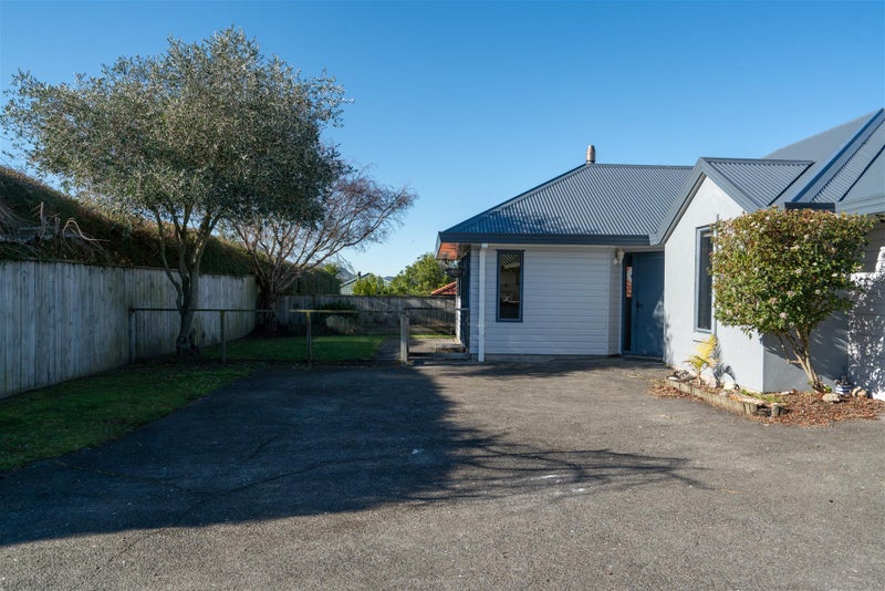 13 The Grove, Nukuhau, Taupo - Carousel 2